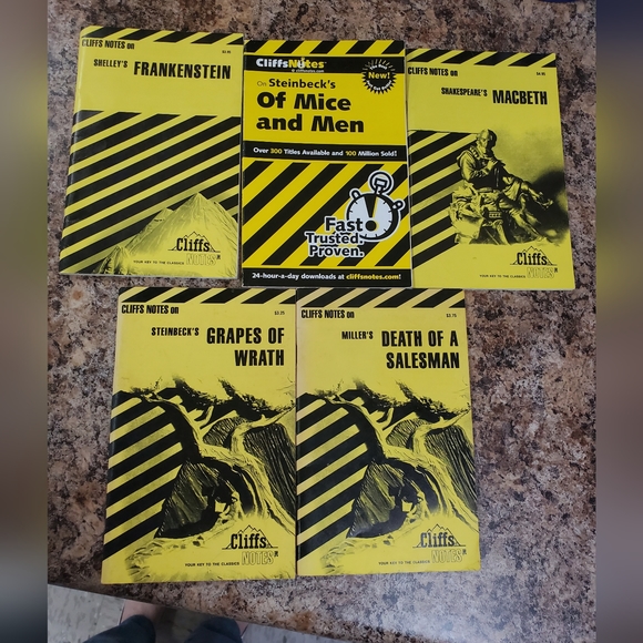 Cliffs Notes Lot 5 Grapes of Wrath, Macbeth Shakespeare, Of Mice and Men - Picture 1 of 6